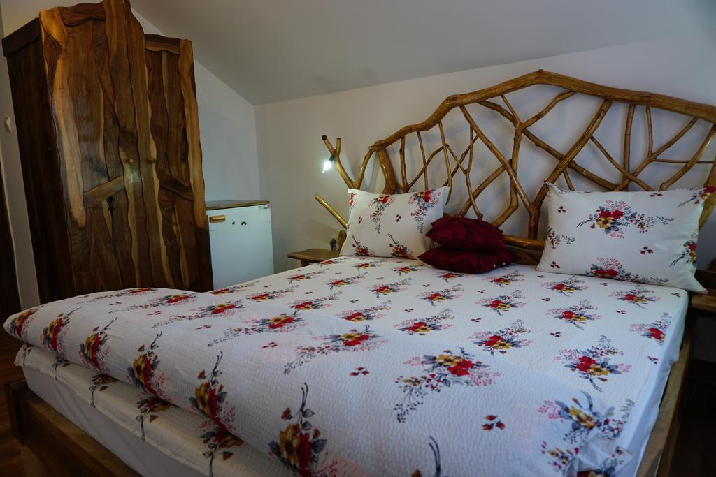 Hotel Casa Vlad Haţeg Zewnętrze zdjęcie